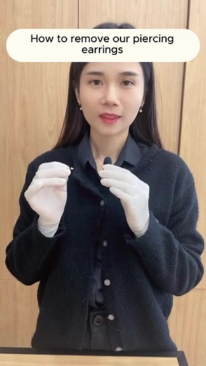 How to Remove Piercing Earrings Safely and Easily