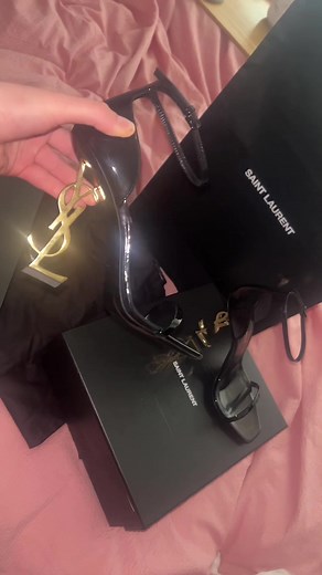 Check out these stylish YSL heels! Get the perfect pair for any occasion.