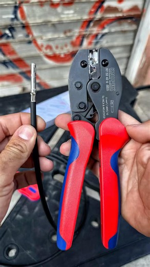 The BEST choice for your PV installations! #knipex #tools #electrician #pov #photovoltaics