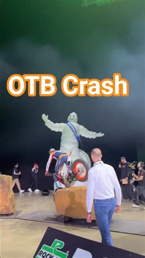 Trials OTB Crash #crash #trials #motorcycle #shorts #honda #repsolhonda