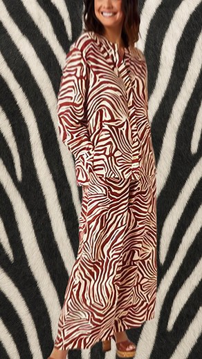 5.7K views | Walk on The Wild Side 女❗ | Seasons Fashion | Facebook