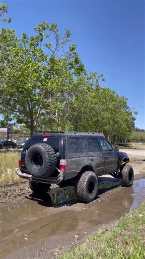 Hilarious this is downtown🤫￼