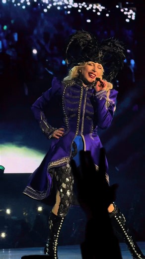 How Bad Do You Want Me - Lady Gaga Live in Mexico City