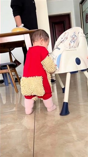 Baby's First Walk: A Heartwarming Milestone