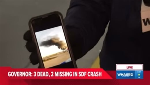 7.3K views · 42 reactions | Several airplane passengers who were on the tarmac ready to fly out witnessed the early stages of the UPS cargo plane crash. #news #fyp #trending #explosion #airplane #airplanecrash #planecrash #UPS #Louisville #Kentucky #fypviralシ #reels #fbreels | José Alonzo | Facebook