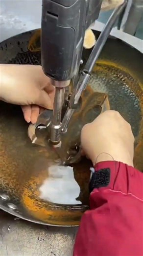 Advanced Metal Cutting: Using High-Tech Tools for Precision Industrial Fabrication