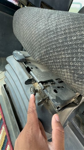 288 reactions · 3 comments | Wheel Loader Training | Operator Seat Adjust || Part - 16 #Wheelloadertraining #Loadertraining #Catloader #Wheelloadertrainingpart14 #-Operatorjob #CatWheelloader #virendrasinghoperator #virendrasingh #virendrasinghvlogs | Virendra Singh | Facebook