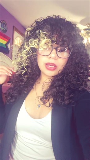 bella 💋 (@lil.b.2)’s videos with original sound - 𝐀𝐑𝐈 †