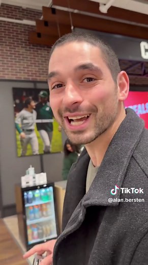 Easy Holiday Shopping at DICK’S Sporting Goods