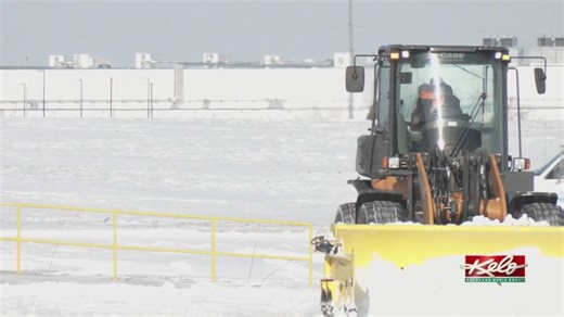 Local snow company plows through wintry weekend