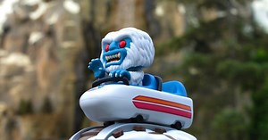 New Disney Parks Exclusive Funko Pop - Matterhorn Bobsled with Abominable Snowman!! | Chip and Company