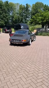 Rate this one 📈 This one is available, contact us for details! #911 | Classics-World