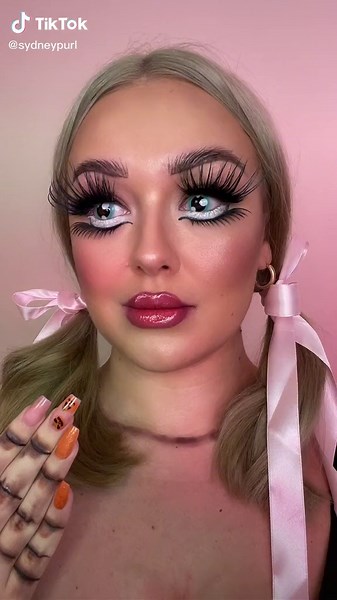 Creepy Doll Makeup Tutorial for Halloween 2021