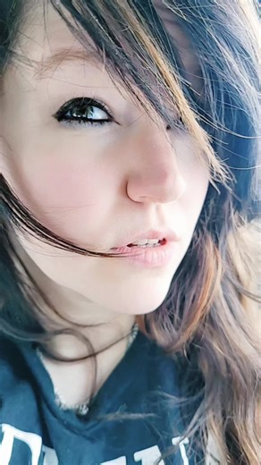 Brandi Ward (@xxerineccoxx)’s videos with Vindicated - Dashboard Confessional