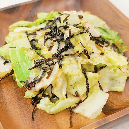 キャベツと塩昆布の温サラダ 作り方・レシピ | クラシル