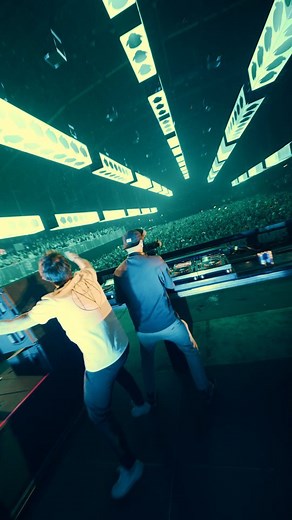 ON A RAMPAGE! LEGENDARY ENERGY, INSANE MOMENTS, SALUTE! | RAMPAGE