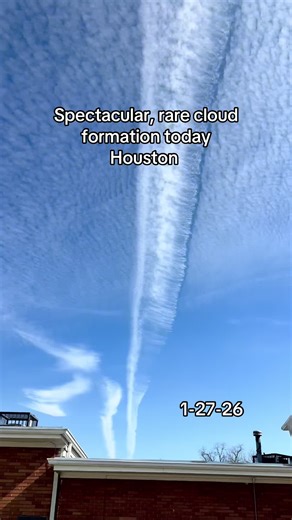 Another cold day with this amazing view today in North Houston ##winter##txwx##weather##hounews##cold##texas##houwx##htx##cloud