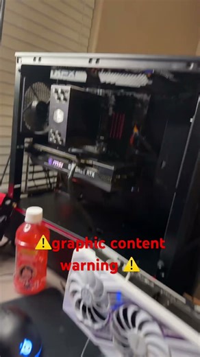 HAVE YOU EVER SEEN A PC LIKE THIS? #funny #pc #pcgaming #pcgamer #computer #viral #monkeydluffy #ltt