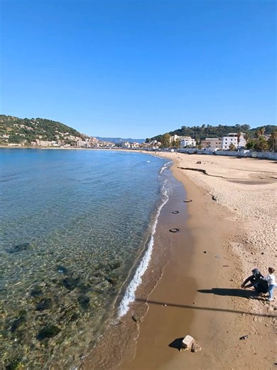 على شاطئ السكينة تولد الطمأنينة #COLLO #ALGERIE #beach #reels #ramadan #sea #pov #موسيقى_تأمل #استرخاء #هدوء #موسيقى_هادئة #الطبيعة #صوت_الأمواج #بيانو #كمان #راحة_نفسية #تأمل #طاقة_إيجابية #نوم_عميق #MeditationMusic #RelaxingMusic #PeacefulVibes #OceanWaves #NatureSounds #PianoMusic #ViolinMusic #DeepRelaxation #SleepMusic #CalmMind #HealingMusic #SpiritualJourney