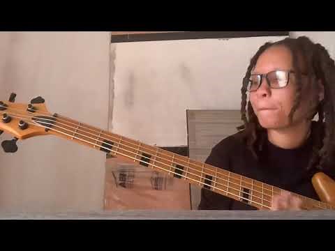 Simple Bass Groove - KOMPA