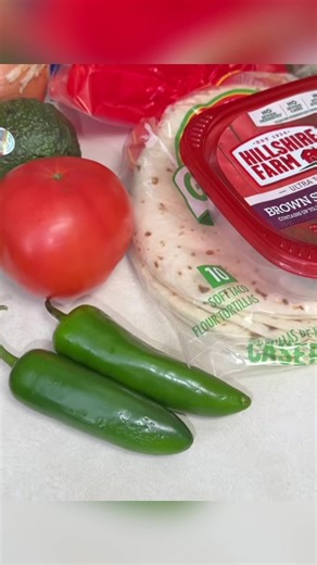 Someone sent momma their favorite Mexican dish to try!#joshandmomma #mrsheather #joshgodfrey #cooking #recipe