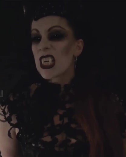 Flux Vertical Theatre (@fluxverticaltheatre)’s videos with RAMPAGE - GRAVEDGR