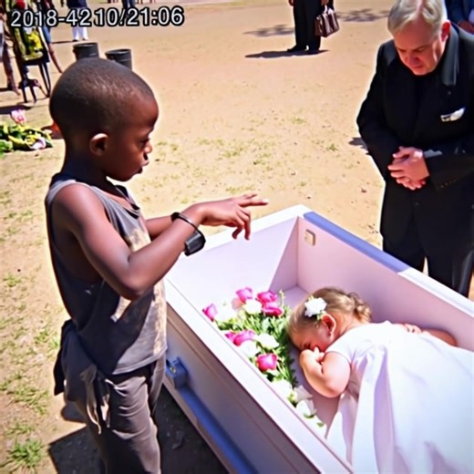 6.6K views | "Your daughter is still alive" - ​​Homeless black boy...