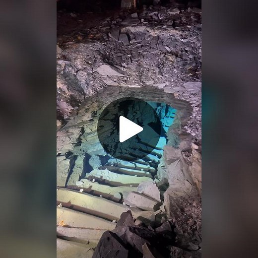 Flooded Stairway in Abandoned Slate mine, with @durhamexplorerz @fenixlight_official #fenixlights #fenixlight #mineexploration #mineexplorer