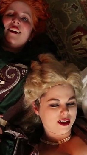 Historical Hocus Pocus Cosplay Bloopers