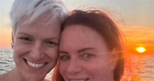 Leilane Neubarth assume nova namorada nas redes sociais: 'Grande amor'