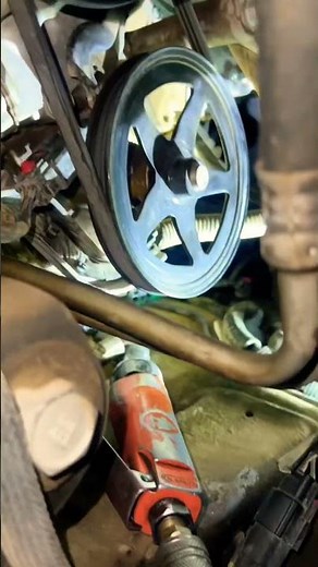 Vacuum pump failure Brake paddle getting hard GMC light truck #brakesystem #oilleakrepair#crankshaft