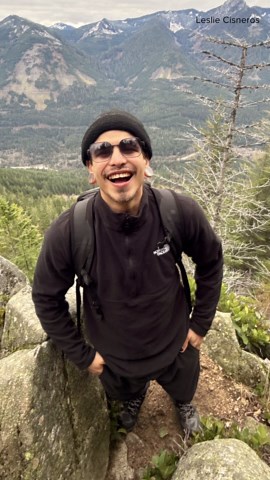 Head-first crash kills 27-year-old snowboarder at Stevens Pass