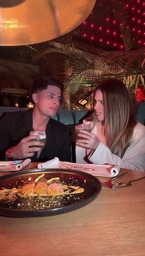 Cara y Isander: Baila y Canta en TikTok