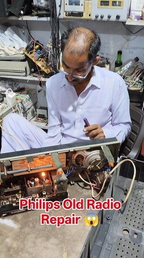 Philips Old Radio Repair 😱 | RahulSharma