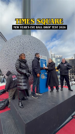 Times Square, New York City New Year’s Eve Ball Drop Test atop of One Times Square The Constellation Ball is adorned with 5,280 crystals and LED light pucks, nearly double the number of crystals as the previous Ball, and features circular crystals for the first time, provided by the official crystal of the Times Square New Year’s Eve Ball, Waterford. There are three different crystal sizes on the Ball: 1.5-inch, 3-inch, and 4-inch in diameter. Each crystal size features its own unique design, wh