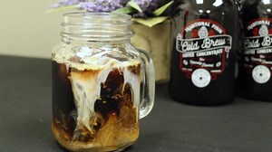 It's iced coffee season, so do it right with our totally customizable Cold Brew Concentrate! ☀☕ Make cold brew the way you like it and don't forget the coffee ice! 😋 Grab a bottle of this sweet coffee magic right here: http://bit.ly/Cold-Brew-Concentrate #PinonCoffee | New Mexico Pinon Coffee
