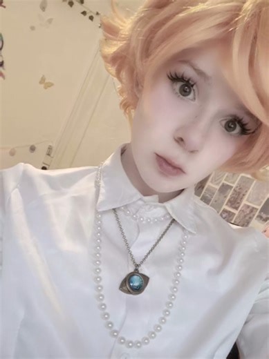Emma The Promised Neverland Cosplay