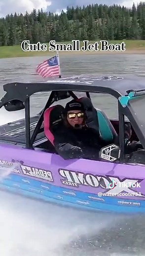 Cute small jet boat #jet #jetski #jetskiworld #jetskivideos #jetboat #cute#miniboat #smallboat #boat #boating #boatlife #faster #wow #cool #good #watertoys #water #watersports #sport #foryou #foryoupage #nice #fyp