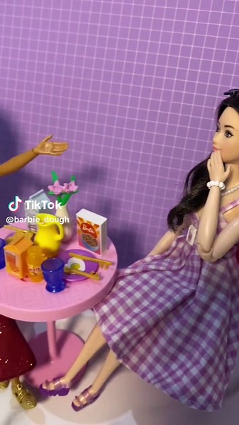 Having breakfast on barbie breakfast cafe table and chair playset #barbie #barbiegirl #breakfast #barbiebreakfast #barbieplayset #barbiehouse #dollfurniture