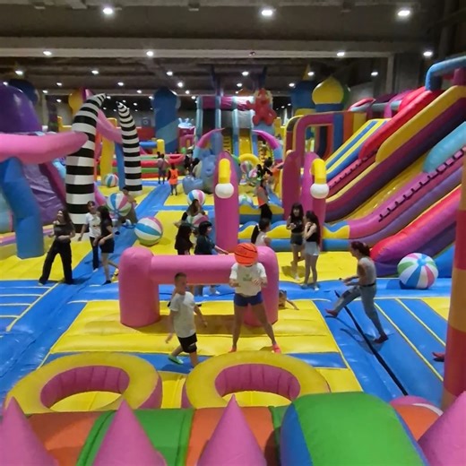 El parque inflable más grande de la Argentina llegó a Recoleta: cómo comprar las entradas y todos los detalles