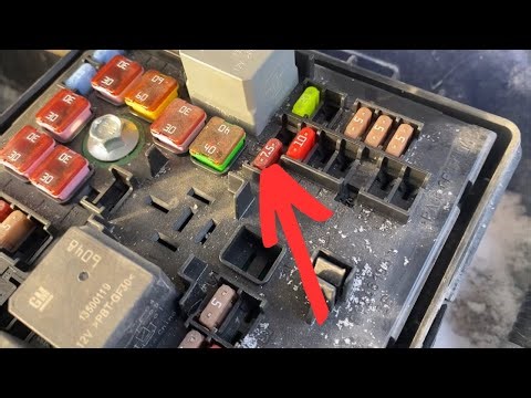 Driver/Passenger Outside Rearview Mirror Glass Heater Fuse 7.5A Location Chevrolet Malibu 2013-2016