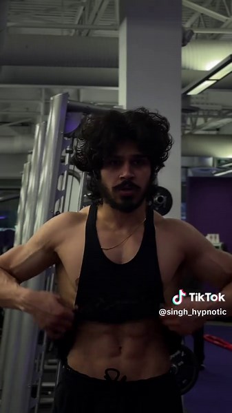 Bodybuilding Transformation: Me vs Me Journey