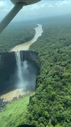 Kaieteur Falls in Guyana is one of the most awe-inspiring natural wonders in the world. This majestic waterfall, located in the heart of the Amazon rainforest, plunges 741 feet (226 meters) in a single drop, making it one of the tallest and most powerful waterfalls globally. Unlike many other famous waterfalls, Kaieteur is set in a remote and pristine environment, surrounded by dense jungle teeming with diverse wildlife. The falls are four times higher than Niagara Falls and twice the height of 