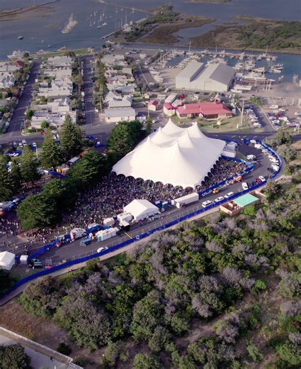 QMF 2025 What an unforgettable weekend! To every soul who joined us on this incredible journey — thank you! 💛 Queenscliff Music Festival is lucky to have you, and 2025 was an absolute dream. We can’t wait to see you all again 27–29 November 2026! 🎶✨ | Queenscliff Music Festival