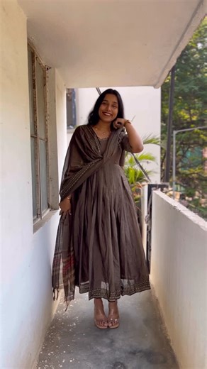 The Handloom Project on Instagram: "Comment LINK to get the direct link✨Narayanpet✨ . . . . . . . #Smallbusiness #thehandloomproject #narayanpet #classiclooo"