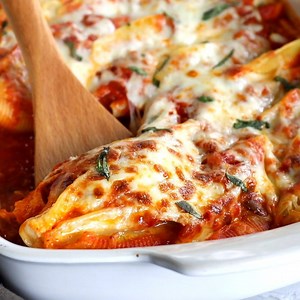 STUFFED SHELLS