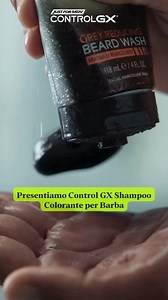 Scopri la novità: Control GX Barba. Lava la tua barba ogni giorno e riduci il grigio in modo graduale. Sii la tua versione migliore! | Just For Men Italia