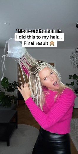 Bleaching my hair at home with a highlight cap… Rate this 1-10 😂 #highlightcap #bleachinghairathome #blondehair