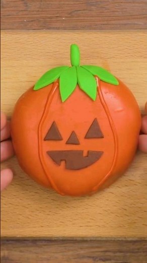 Spooky pumpkin donut 🍩 Halloween party dessert🎃