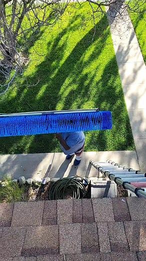 #solar #fypシ #rooftop #howto #solarpanelcleaning